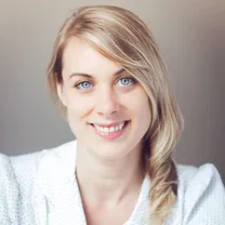 Dr. Ariane Doucet